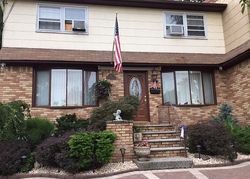 Pre-foreclosure in  COVERLY ST Staten Island, NY 10306