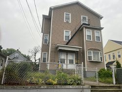 Pre-foreclosure Listing in DUDLEY ST PAWTUCKET, RI 02860