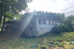 Pre-foreclosure in  CHURCH ST Greenville, PA 16125