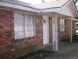 Pre-foreclosure in  DORSETT DR New Orleans, LA 70128