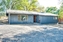 Pre-foreclosure in  NE MARSHALL AVE Bend, OR 97701