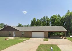 Pre-foreclosure in  W CHESTNUT AVE Enid, OK 73703
