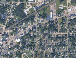  S Cedar St, Geneva OH