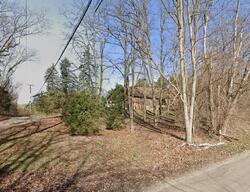  Noling Woods Dr, South Lyon MI