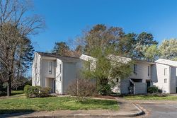 Pre-foreclosure in  PRINCESS ANN DR Charlotte, NC 28212