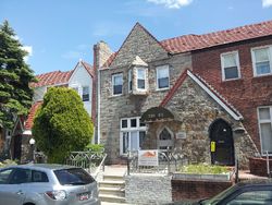 Pre-foreclosure in  224TH ST Springfield Gardens, NY 11413