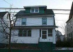 Pre-foreclosure in  FINLAY PL Newark, NJ 07106