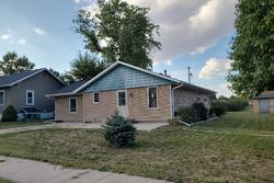 Pre-foreclosure in  UNIVERSITY ST Hastings, NE 68901