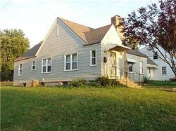 Pre-foreclosure in  N TAYLOR ST Pleasant Hill, MO 64080