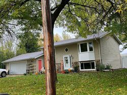 Pre-foreclosure in  12TH ST SE Willmar, MN 56201