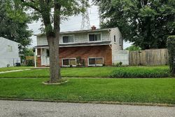 Pre-foreclosure in  GOLDBERG DR Sterling Heights, MI 48313