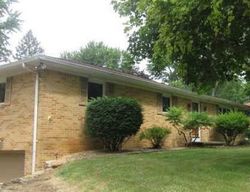Pre-foreclosure Listing in SANDYWELL DR TEMPERANCE, MI 48182