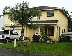 Pre-foreclosure in  SW 144TH LN Miami, FL 33186