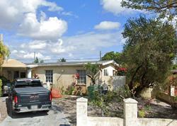 Pre-foreclosure in  SW 117TH AVE Miami, FL 33175