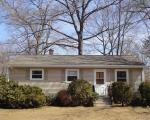 Pre-foreclosure in  NEWHOUSE ST Springfield, MA 01118