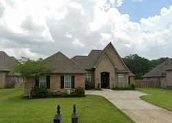 Pre-foreclosure in  OSPREY DR Denham Springs, LA 70706