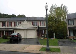 Pre-foreclosure in  CROSSWINDS DR Lititz, PA 17543