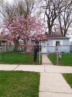 Pre-foreclosure in  BEECH AVE Hammond, IN 46324