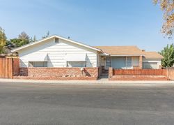 Pre-foreclosure in  WASHINGTON AVE Taft, CA 93268