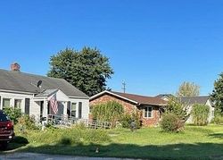 Pre-foreclosure in  N RANDOLPH AVE Clarksville, IN 47129