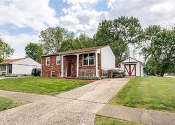 Pre-foreclosure in  WEBSTER BLVD Jeffersonville, IN 47130