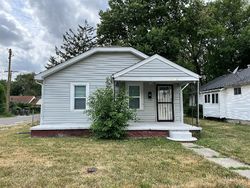 Pre-foreclosure in  SHELDON ST Indianapolis, IN 46218