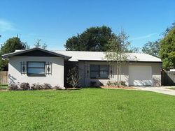 Pre-foreclosure in  GREENVIEW AVE Spring Hill, FL 34606