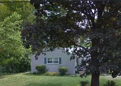 Pre-foreclosure in  NOD RD Windsor, CT 06095