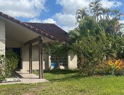 Pre-foreclosure in  NW 40TH CT Fort Lauderdale, FL 33351