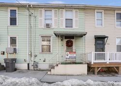Pre-foreclosure in  S RICHMOND ST Fleetwood, PA 19522