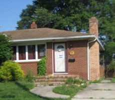 Pre-foreclosure in  COOPER AVE Stratford, NJ 08084