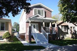 Pre-foreclosure in  N OTTAWA AVE Chicago, IL 60634