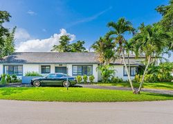 Pre-foreclosure in  SW 2ND ST Fort Lauderdale, FL 33324