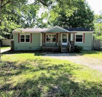 Pre-foreclosure in  MILLER ST Lake Charles, LA 70611