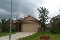 Pre-foreclosure in  BRAT PASS DR Spring, TX 77373