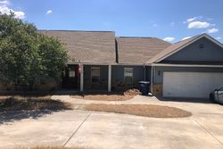 Pre-foreclosure in  CANYON BND Canyon Lake, TX 78133