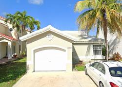 Pre-foreclosure in  SW 50TH LN Miami, FL 33185