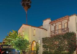 Pre-foreclosure in  N HIGHLAND AVE Los Angeles, CA 90036