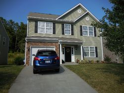 Pre-foreclosure in  WOODSIDE PARK LN Durham, NC 27704