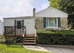 Pre-foreclosure in  OAKWOOD ST Omaha, NE 68127