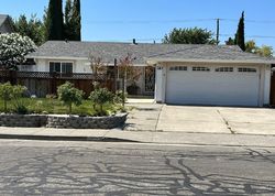 Pre-foreclosure in  CHULA VISTA WAY Suisun City, CA 94585