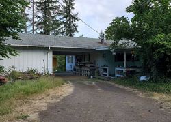 Pre-foreclosure in  SCOTTVIEW Glide, OR 97443