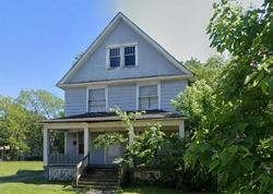 Pre-foreclosure in  MILES PARK AVE Cleveland, OH 44105