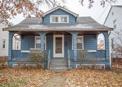 Pre-foreclosure in  RENWOOD AVE Cleveland, OH 44119