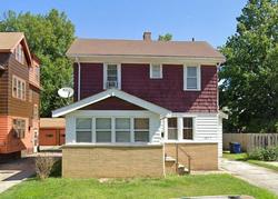 Pre-foreclosure in  HILLVIEW RD Cleveland, OH 44112