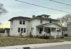  Gay St, Williamsburg OH