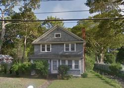 Pre-foreclosure in  ARGONNE RD E Hampton Bays, NY 11946