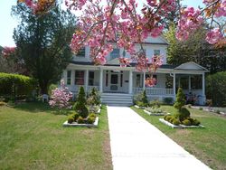 Pre-foreclosure Listing in MAIN ST GREENPORT, NY 11944