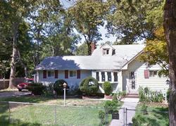 Pre-foreclosure in  SMITH LN Medford, NY 11763