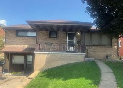 Pre-foreclosure in  MONROE ST Natrona Heights, PA 15065